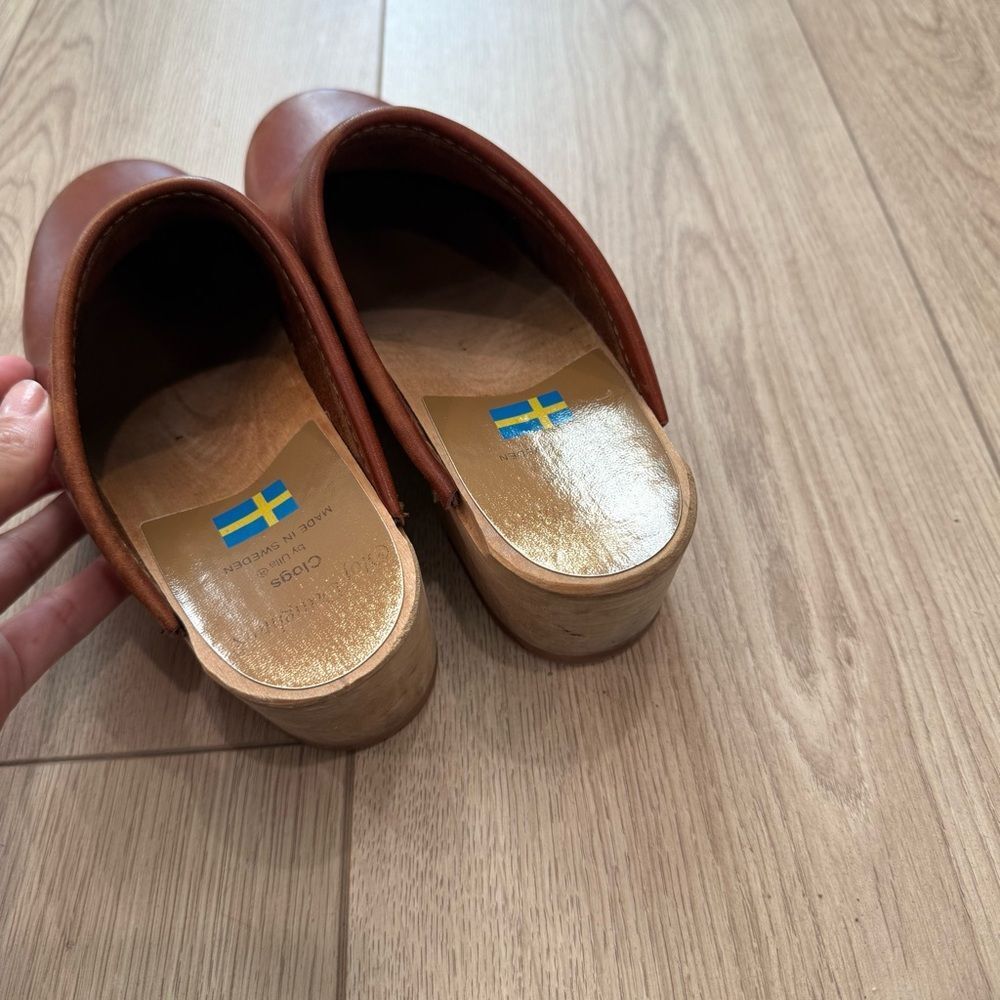 Brown Leather Clogs - Picture 5 of 8